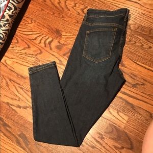 EUC OLD NAVY MID-RISE SKINNY JEANS SIZE 14